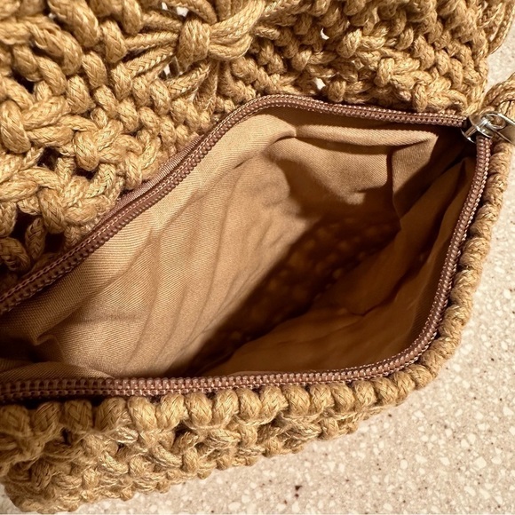 NEW Crochet Tassle Hipster Crossbody Bag Handwoven Straw Braided Bohemian Zipper - Picture 8 of 11